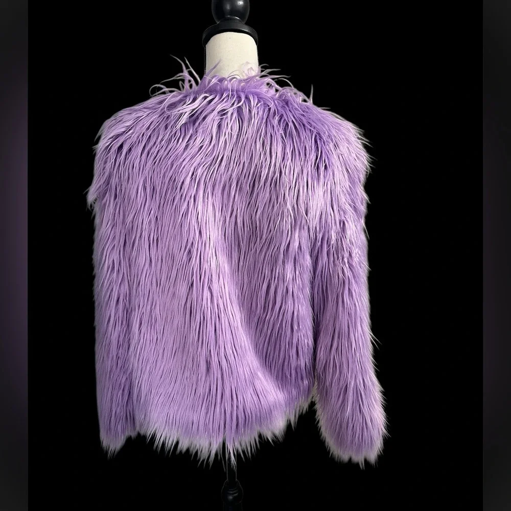 QIYE Faux Fur Teddy Jacket - Picture 2 of 6